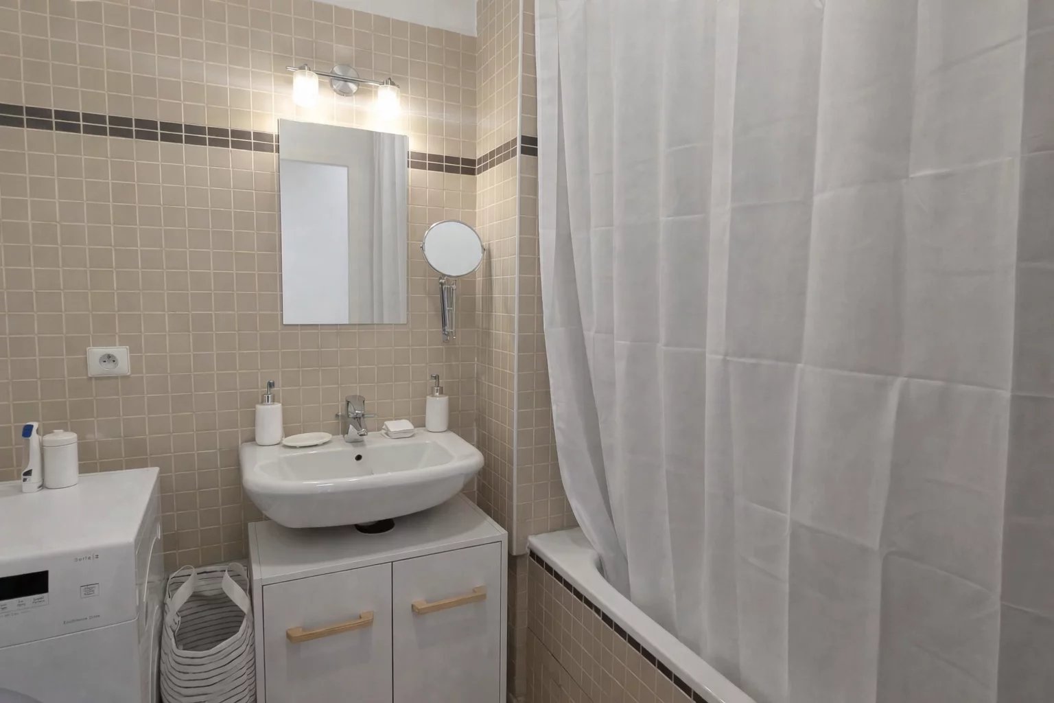 Appartement 4 pièces 71 m² · à Paris · 71,1 m² · 805 000 €