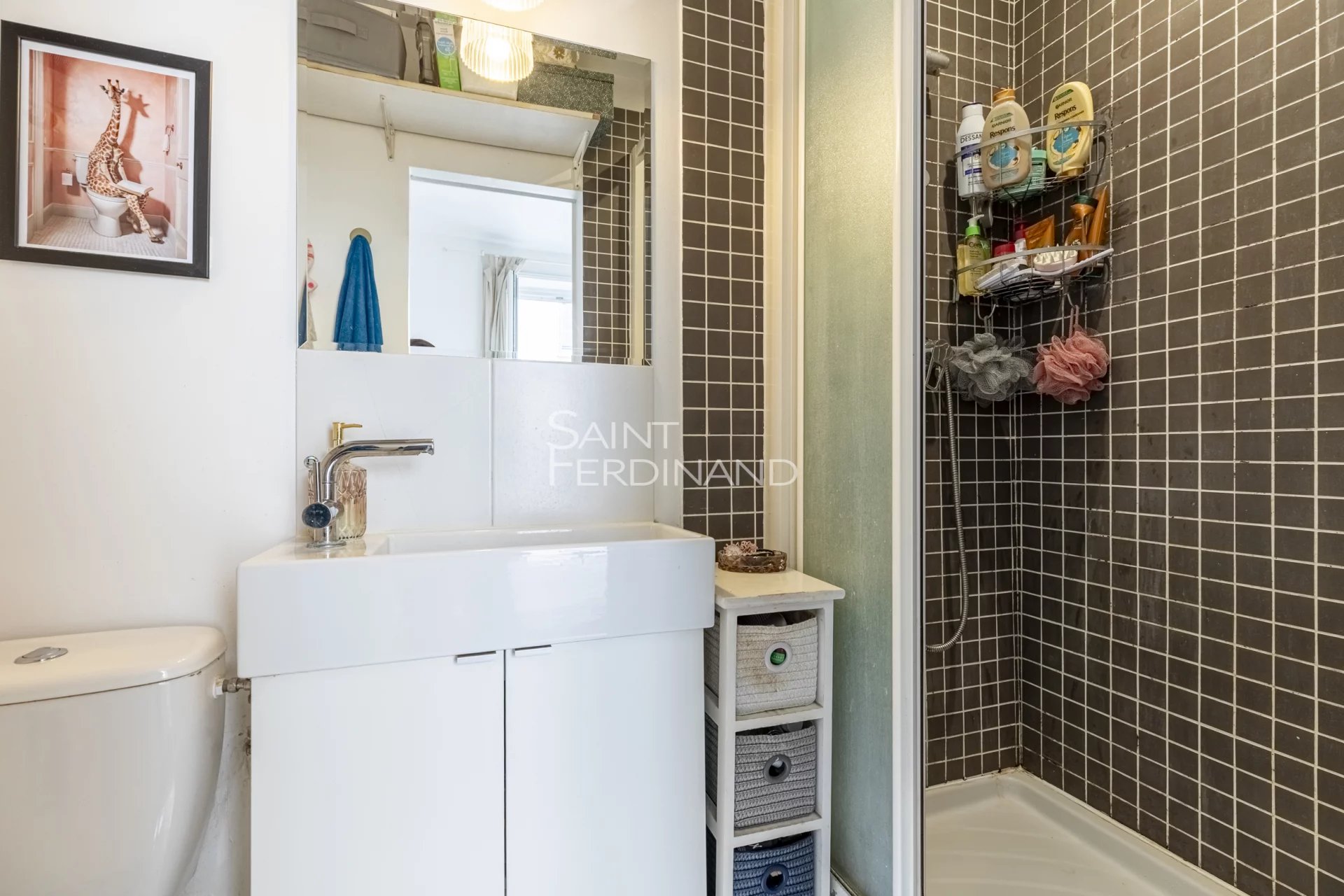 Appartement 2 pièces 28 m² · à Paris · 28 m² · 298 000 €